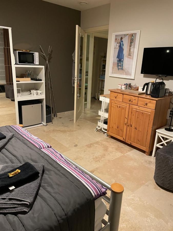 B&B Maison Saint Tropez 埃因霍温 外观 照片