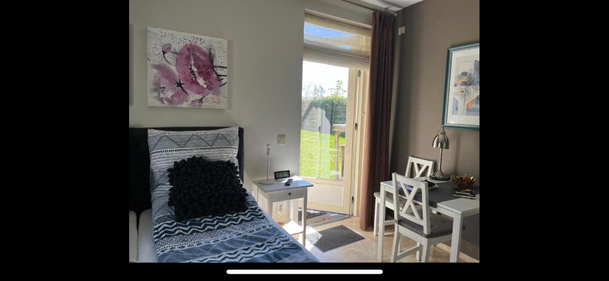 B&B Maison Saint Tropez 埃因霍温 客房 照片