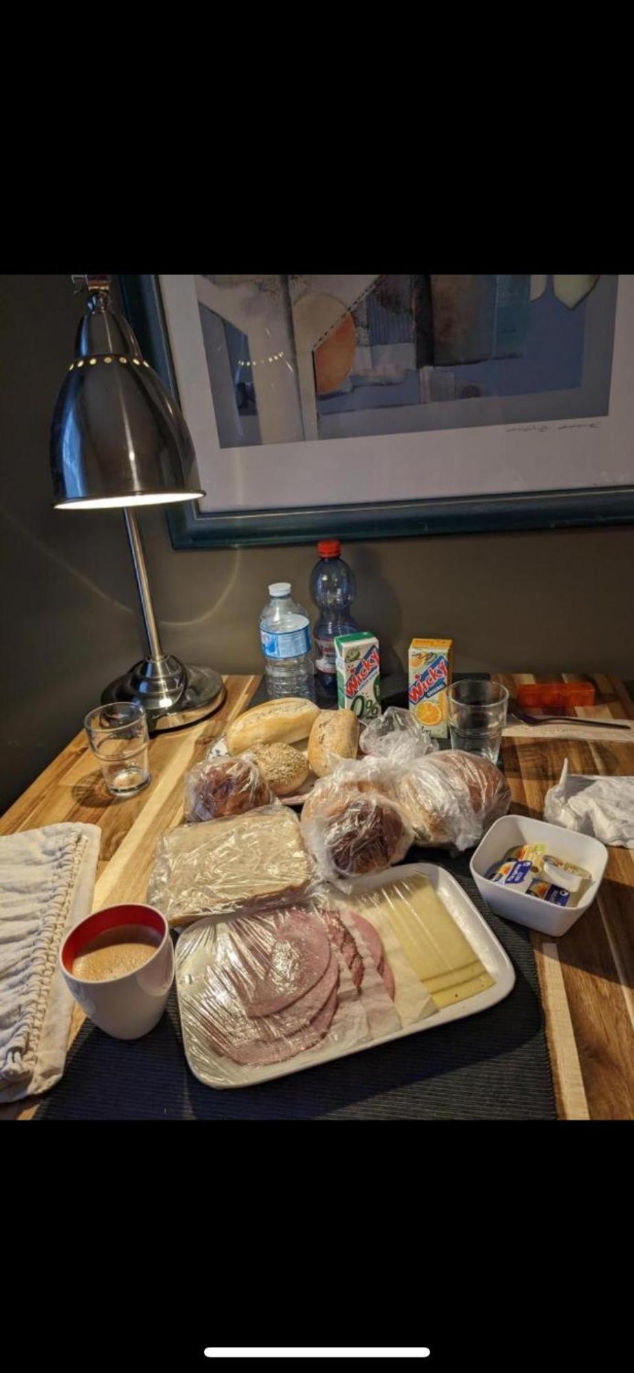 B&B Maison Saint Tropez 埃因霍温 客房 照片