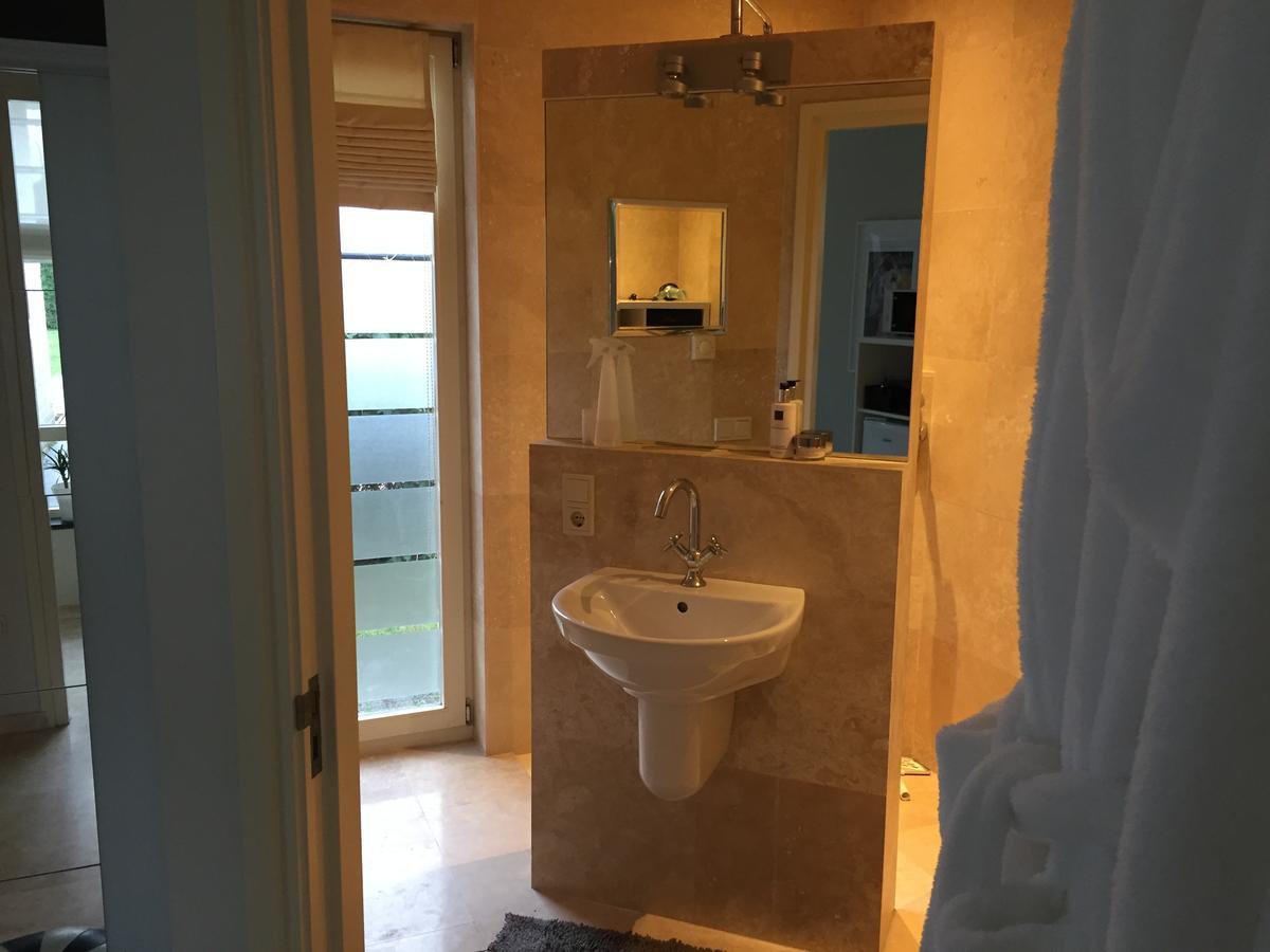 B&B Maison Saint Tropez 埃因霍温 外观 照片